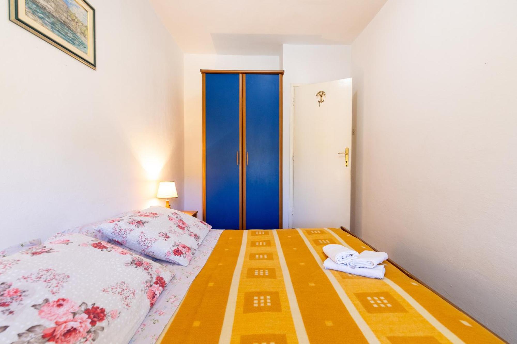 Apartments By The Sea Cove Zarace - Gdinj, Hvar - 2047 Szoba fotó